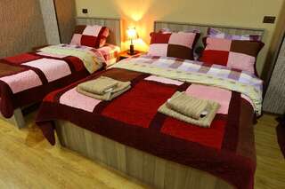 Отель Dkd-bridge Hotel Тбилиси Стандартный двухместный номер с 2 отдельными кроватями-3